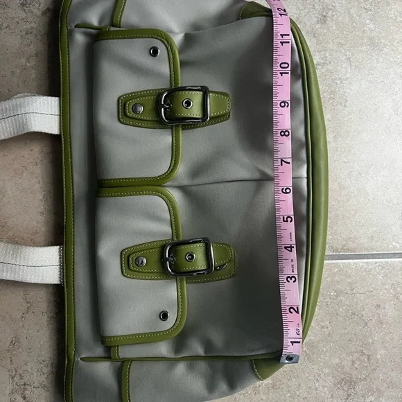 Coach Cream and Green Tote Bag - Picture 13 of 15